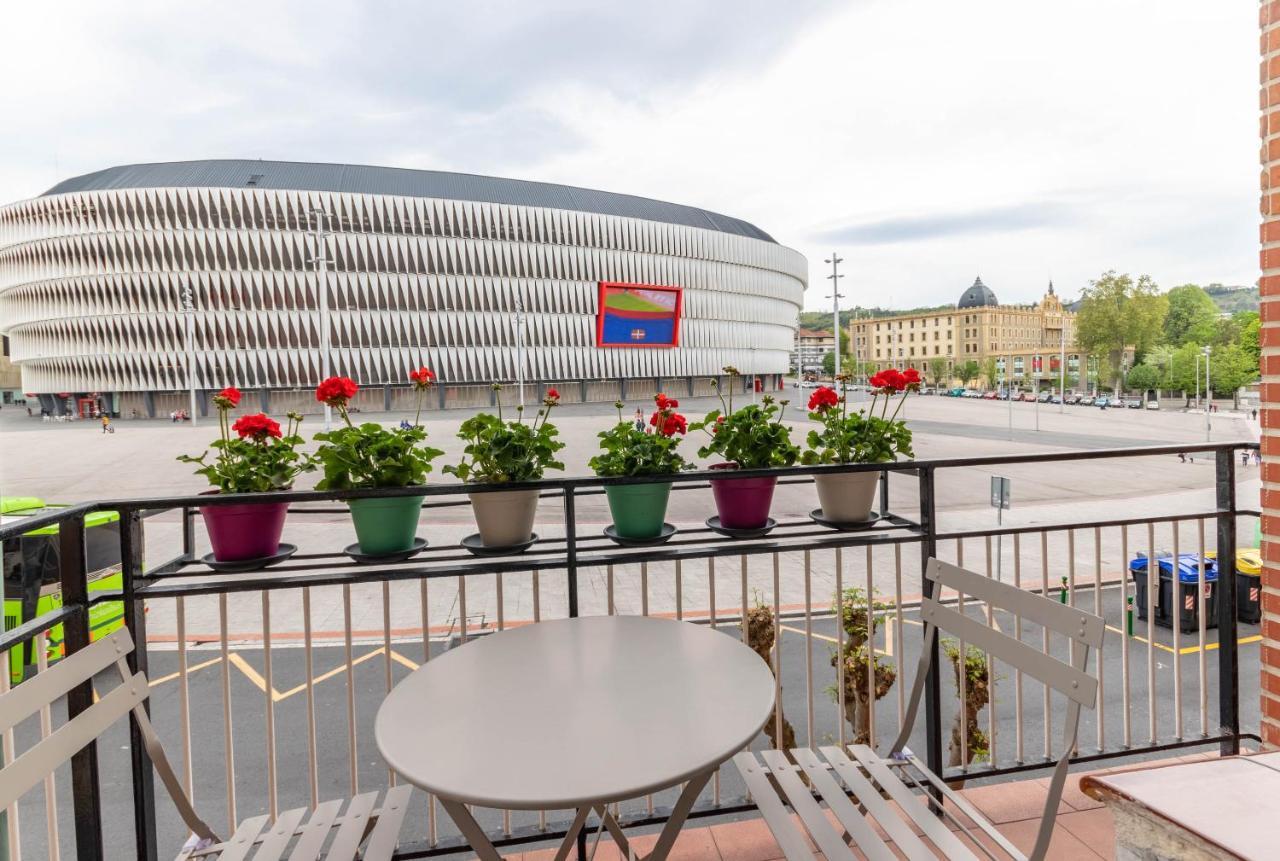 Apartamento Con Vistas Al Estadio San Mames Bilbao Luaran gambar