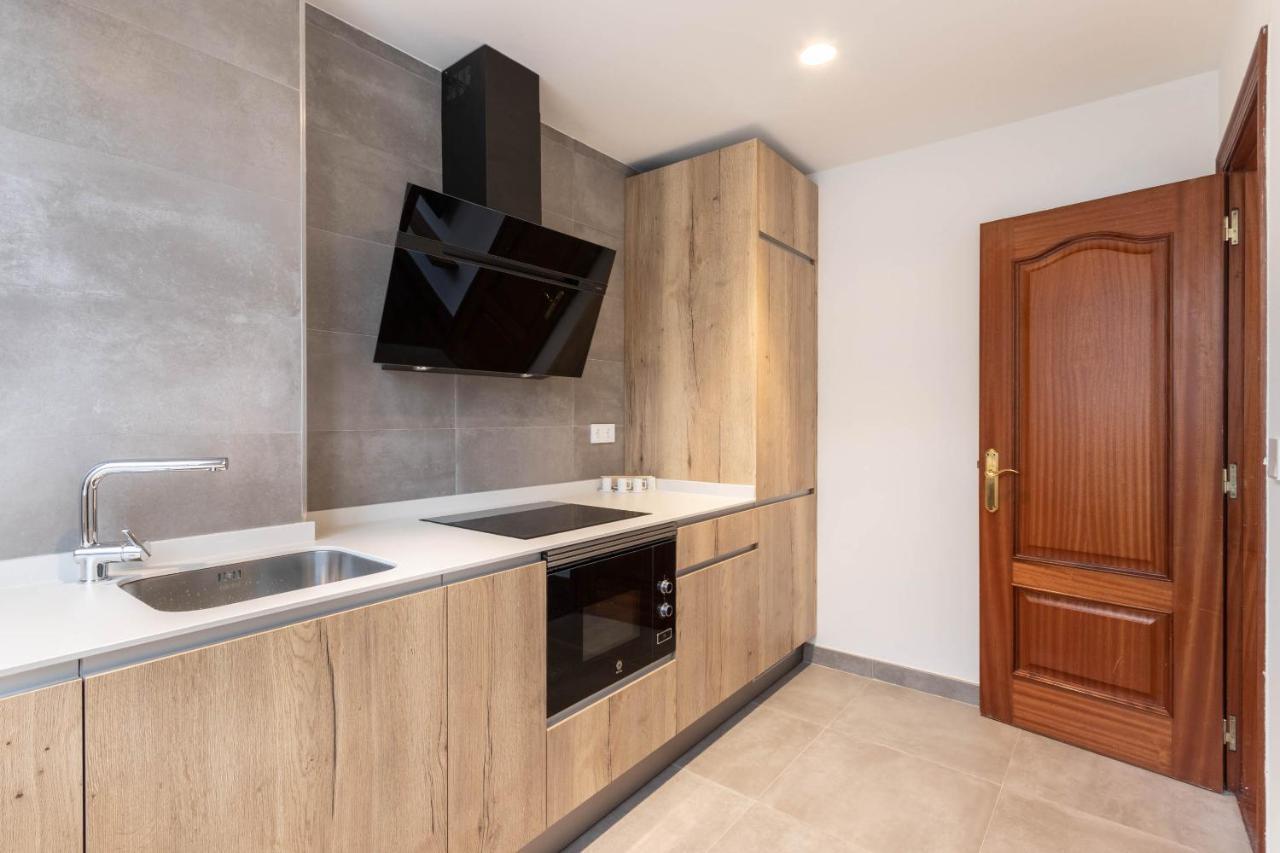 Apartamento Con Vistas Al Estadio San Mames Bilbao Luaran gambar